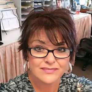 Meet your Posher, Becky